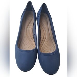 CROCS Navy Blue Crocs Wedge Heels – Women’s 8.5